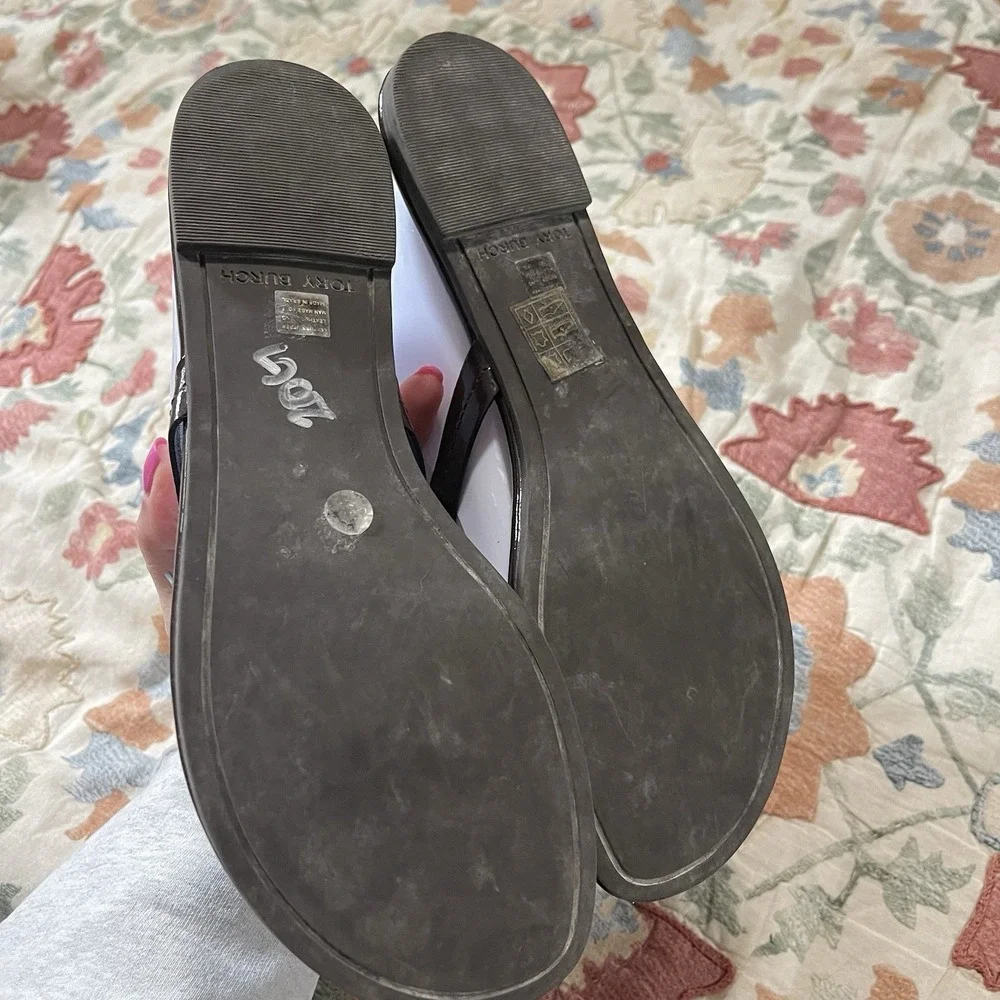 Tory Burch Miller Sandals Dark Brown Patent Thong Size 8.5 Flip Flop Beach Dress